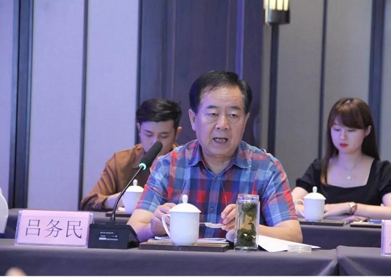 中橡協(xié)廢橡膠綜合利用分會理事長呂務(wù)民