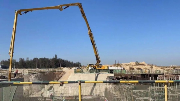建新輪胎項(xiàng)目一期工程占地將近38公頃 建新輪胎項(xiàng)目一期工程占地將近38公頃