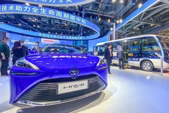 豐田氫能源汽車mirai。