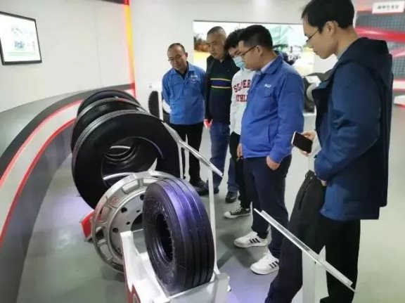 兩家企業(yè)均期待在后續(xù)合作中，攜手共進(jìn)，共同發(fā)展。