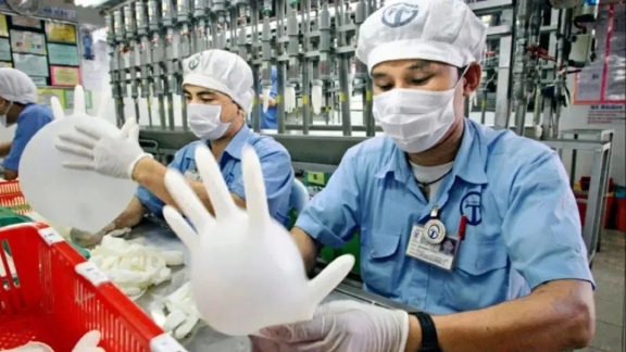 疫情催動！ 股市黑馬特斯拉漲幅輸給了橡膠手套