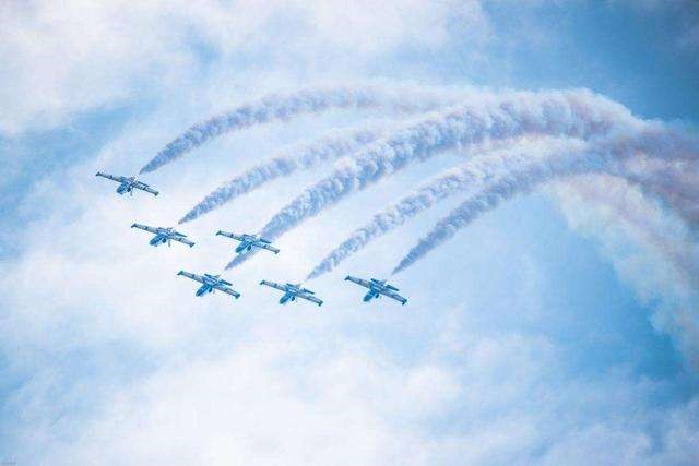 成為航空航天、國防軍工、智能制造等領域不可或缺的先進高性能材料。