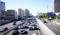 汽車輪胎壽命多少公里要換？