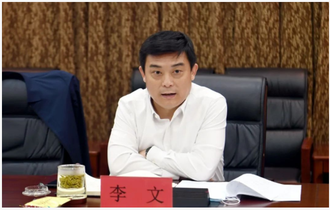 豐源輪胎上市工作各工作組、專業(yè)組，以及公司負(fù)責(zé)人，匯報了工作進(jìn)展情況和下一步推進(jìn)措施。