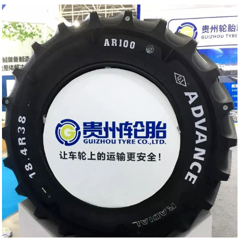 貴州輪胎與國(guó)家拖拉機(jī)質(zhì)量監(jiān)督檢測(cè)中心(洛陽(yáng)東方紅拖拉機(jī)檢測(cè)研究院)合作進(jìn)行的道路試驗(yàn)和田間實(shí)際使用測(cè)試中