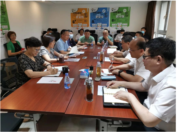 景縣政府與中橡協(xié)交流膠管行業(yè)如何做強