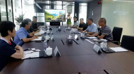 江蘇省紡織工程學會秘書長調(diào)研蘇州寶麗迪材料科技股份有限公司 江蘇省紡織工程學會秘書長調(diào)研蘇州寶麗迪材料科技股份有限公司