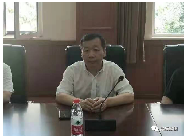孫永東強(qiáng)調(diào)，服務(wù)企業(yè)就是服務(wù)全市發(fā)展大局。