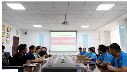 國瓷材料公司領導一行蒞臨耐斯特炭黑公司考察調(diào)研