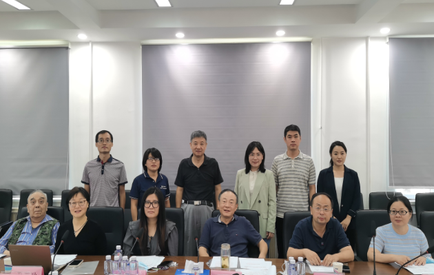 行業(yè)標(biāo)準(zhǔn)《建筑內(nèi)外墻用液態(tài)無機(jī)涂料（報(bào)批稿）》修改協(xié)調(diào)審查會(huì)順利召開