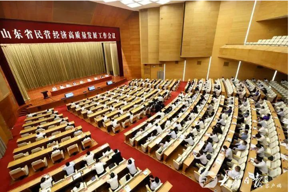 三角輪胎入圍2022年山東民營企業(yè)吸納就業(yè)百強榜單 三角輪胎入圍2022年山東民營企業(yè)吸納就業(yè)百強榜單