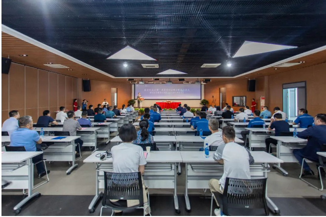 青島科技大學與雙箭股份戰(zhàn)略合作簽約儀式圓滿成功