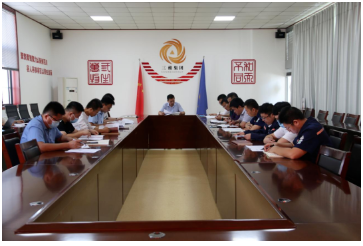 集團要以本次會議為契機，從嚴從實從細抓好信訪穩(wěn)定各項工作，持續(xù)深入排查存在苗頭性、傾向性的不穩(wěn)定因素，為集團高質(zhì)量可持續(xù)發(fā)展保駕護航，以優(yōu)異的成績迎接黨的二十大勝利召開。