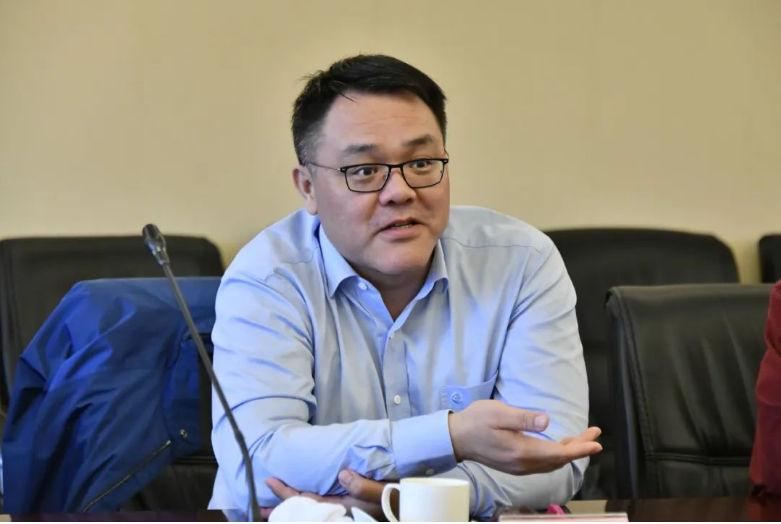 佐敦張家港公司與沙鋼是張家港的兄弟企業(yè)，都在向著更高質(zhì)量、更綠色環(huán)保方向發(fā)展，希望雙方加強互動、反饋以及高層對話，在更多戰(zhàn)略層面上進行合作，成為親密伙伴。