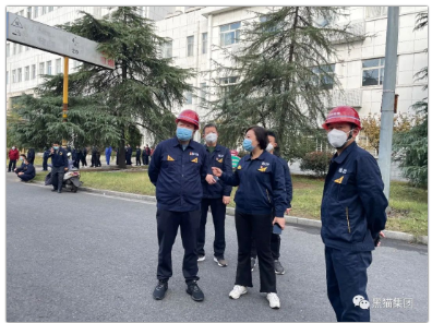 葛國(guó)榮首先向王耀一行介紹了中策集團(tuán)近幾年的發(fā)展情況和發(fā)展方向。