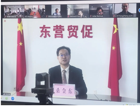 　東營市貿(mào)促會副會長桑金東表示，隨著“一帶一路”倡議的實施，中國和非洲地區(qū)國家經(jīng)貿(mào)合作發(fā)展迅速，成果顯著，品牌推廣行動將為東營、非洲地區(qū)工商界和企業(yè)搭建起一座友誼的橋梁，進一步密切非洲企業(yè)與東營橡膠輪胎企業(yè)間聯(lián)系，促進合作，互惠互利，共同發(fā)展。