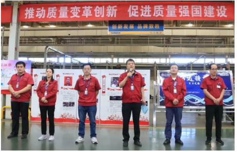 　在品質(zhì)提升上，2022年，萬達(dá)寶通輪胎公司通過實(shí)施精益管理、標(biāo)桿生產(chǎn)線打造、質(zhì)量管理月等活動(dòng)，完成了IATF16949再認(rèn)證審核，SONCAP認(rèn)證，SASO認(rèn)證，R117認(rèn)證等多個(gè)審核及CCC系列證書換證、巴西年度監(jiān)督審核和國家實(shí)驗(yàn)室審核。