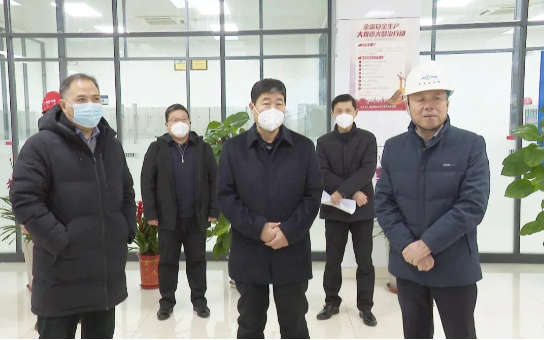 政府親臨，到廣饒多家輪胎廠開展“走基層、進企業(yè)”活動