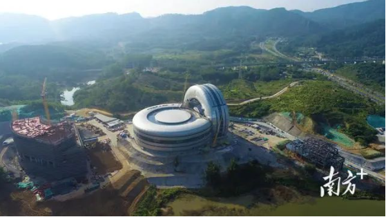 01、廣州航空輪胎項(xiàng)目復(fù)工