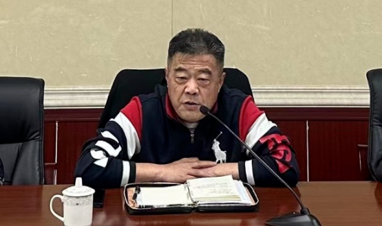 濟(jì)寧黑貓將瞄定任務(wù)不放松，制定行而有效的措施方法，逐步實(shí)現(xiàn)規(guī)模領(lǐng)先、效益領(lǐng)先、技術(shù)領(lǐng)先的目標(biāo)任務(wù)，為黑貓股份高質(zhì)量發(fā)展貢獻(xiàn)力量!