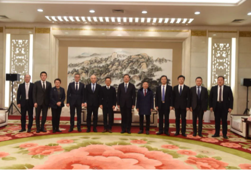 大陸集團(tuán)與華勤集團(tuán)深化戰(zhàn)略合作，推動中國高端制造業(yè)發(fā)展