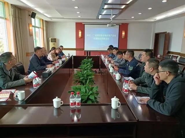 兩地企業(yè)紛紛表示，將以此次活動(dòng)為契機(jī)，持續(xù)深入加強(qiáng)交流合作，共同提升區(qū)域電線電纜質(zhì)量整體水平。重慶市質(zhì)檢院技術(shù)專家也表示，希望通過技術(shù)支持，進(jìn)一步推動(dòng)兩地電線電纜產(chǎn)業(yè)的高質(zhì)量發(fā)展。