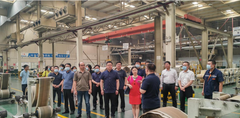 ，海關總署企業(yè)管理和稽查司三級調研員江慧欣率領調研團隊前往廣饒縣賽輪(東營)輪胎有限公司進行調研。此次調研旨在全面了解該企業(yè)在外貿進出口、信用培育等方面存在的問題，并了解其對海關促進外貿保穩(wěn)提質的需求。