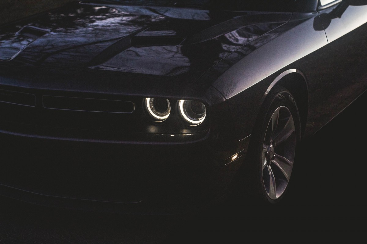 新能源汽車風(fēng)口下，松井?dāng)M募資6.2億擴(kuò)產(chǎn)汽車漆
