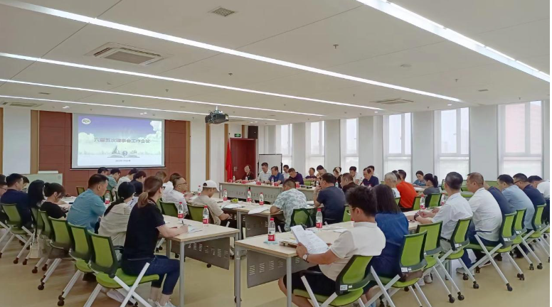 寧波涂裝協(xié)會(huì)六屆五次理事會(huì)于7月22日下午在寧波召開(kāi)。