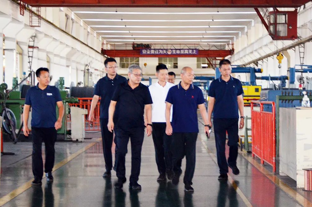 接下來，萬達電纜集團表示將全面貫徹集團公司的安排部署，不斷提升企業(yè)的責(zé)任感、使命感，進一步提高競爭力、創(chuàng)新力以及影響力，為集團公司的高質(zhì)量穩(wěn)健發(fā)展貢獻更大力量。