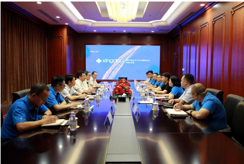 雙方合作的深化不僅體現(xiàn)了業(yè)務(wù)上的共贏，更凝聚了彼此間的情感紐帶。展望未來，興達(dá)和東海合肥將以更加緊密的合作，共同推動(dòng)產(chǎn)業(yè)的繁榮發(fā)展，共享成功的果實(shí)。